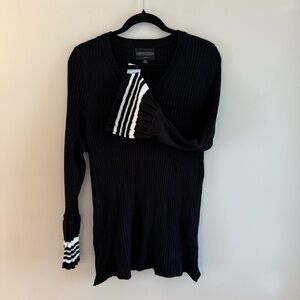 NWT, Absolutely Creative Worldwide Black sweater.  Size 2XL.